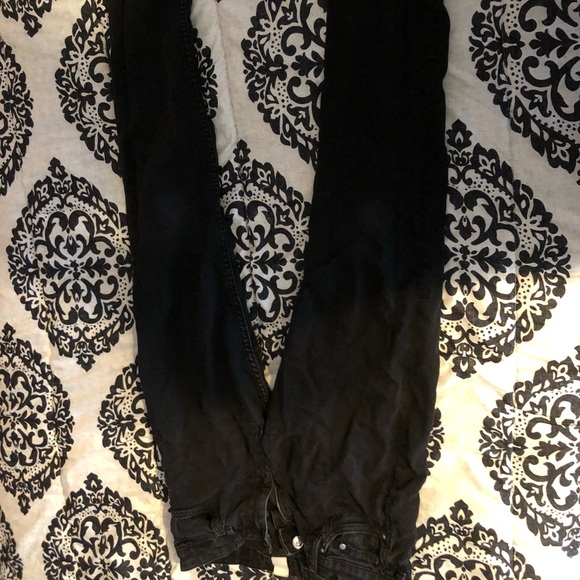 Black Jeans - Picture 1 of 1